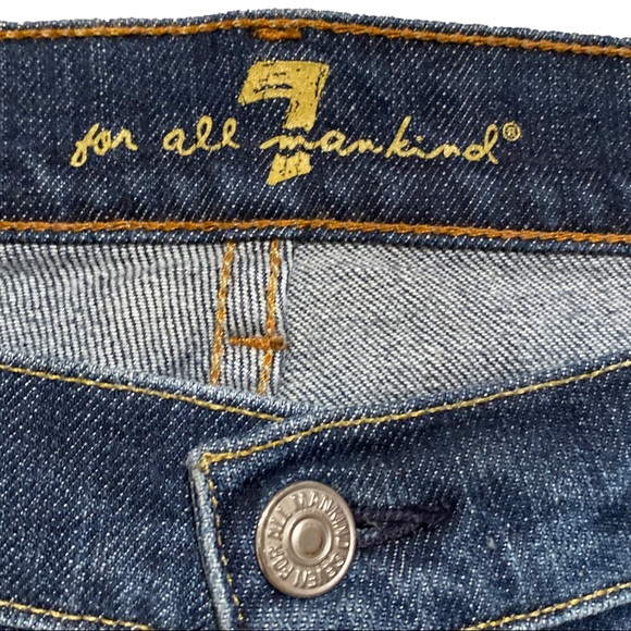 7FAM Relaxed Bootcut Jeans - Picture 4 of 8